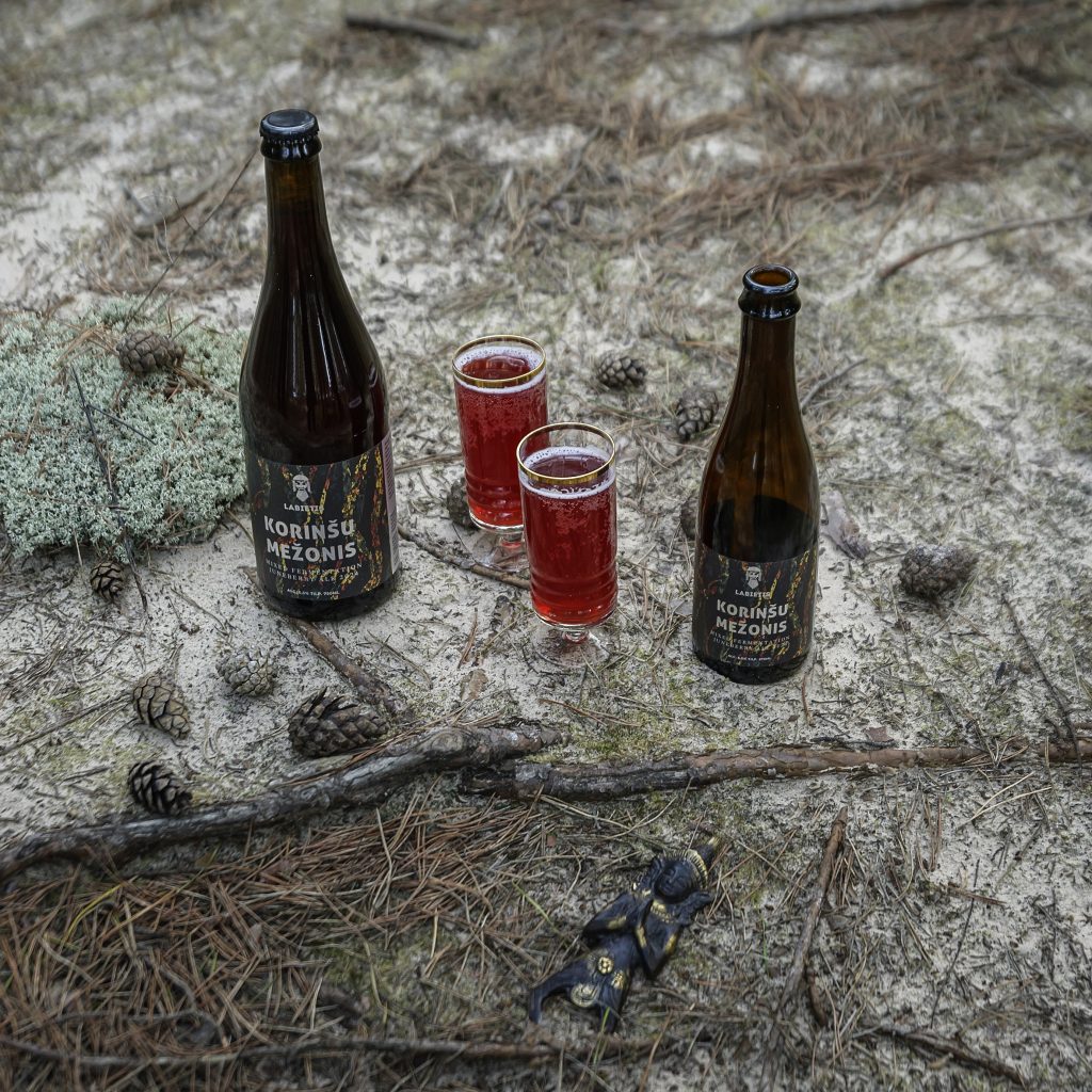 Korinsu_mezonis_mixed_fermentation_juneberry_ ale